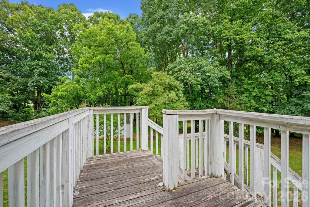 7600 Sedgewick Ridge Road Lewisville NC 27023