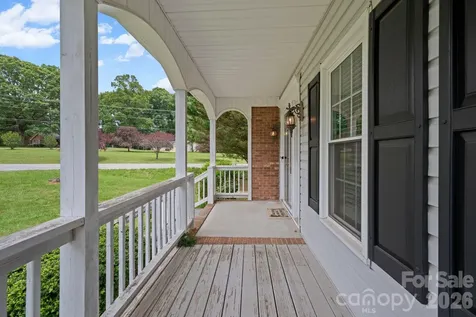 7600 Sedgewick Ridge Road Lewisville NC 27023