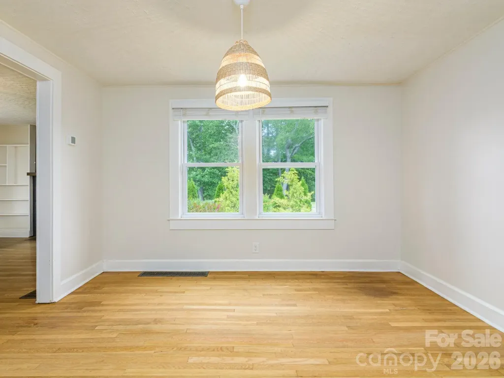 48 Hickory Tree Road Asheville NC 28805