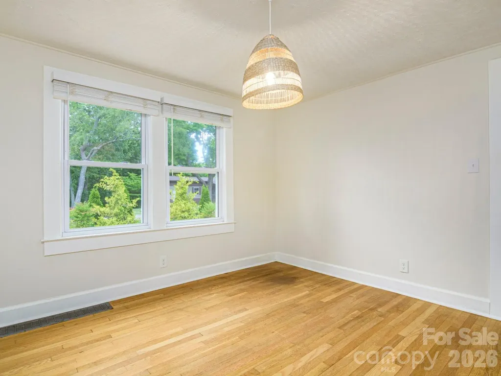 48 Hickory Tree Road Asheville NC 28805