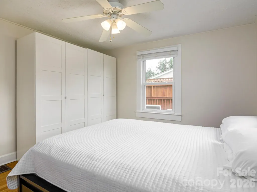 48 Hickory Tree Road Asheville NC 28805