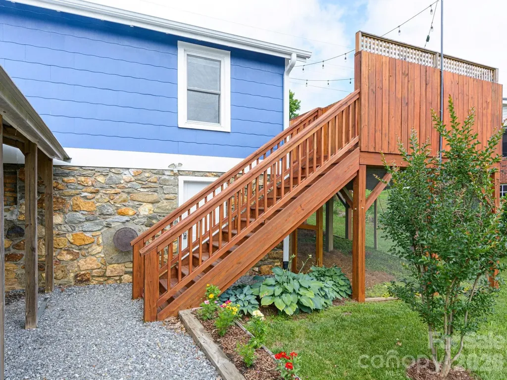 48 Hickory Tree Road Asheville NC 28805