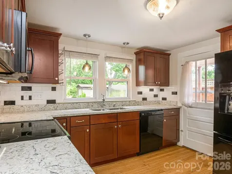 48 Hickory Tree Road Asheville NC 28805