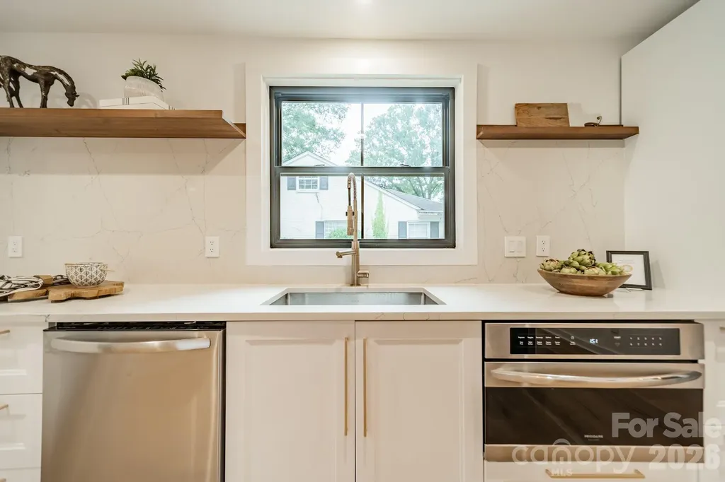 2528 Providence Road Charlotte NC 28211