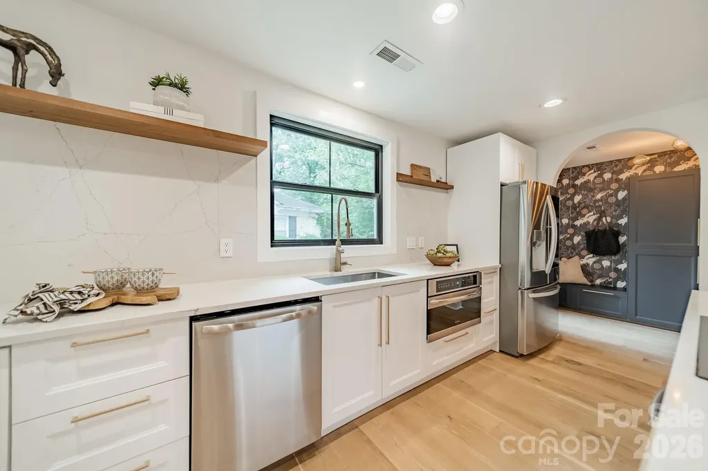 2528 Providence Road Charlotte NC 28211