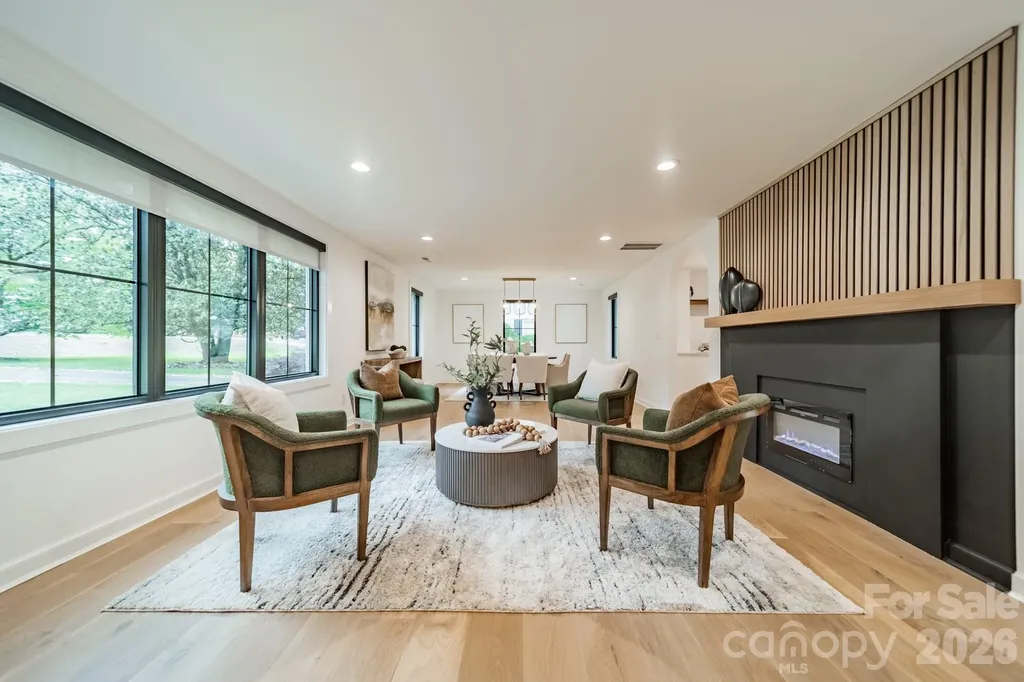 2528 Providence Road Charlotte NC 28211