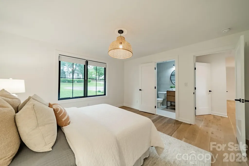 2528 Providence Road Charlotte NC 28211