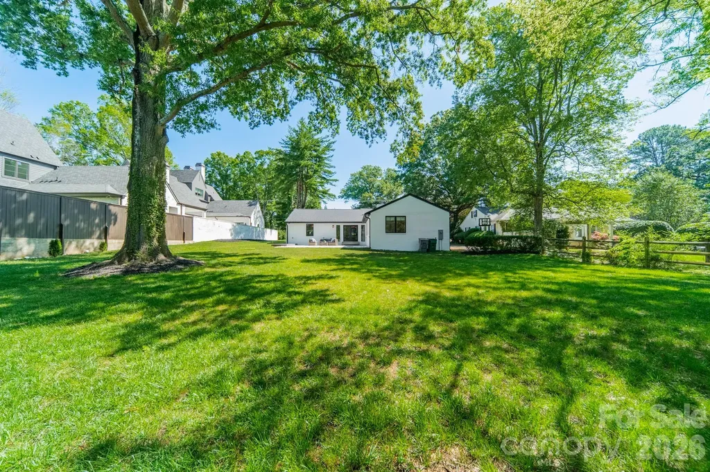 2528 Providence Road Charlotte NC 28211