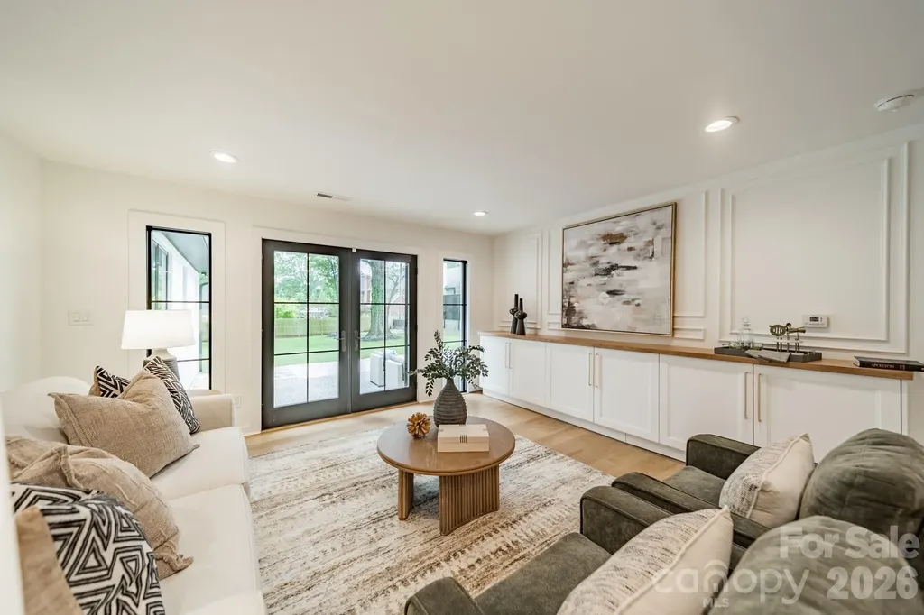 2528 Providence Road Charlotte NC 28211