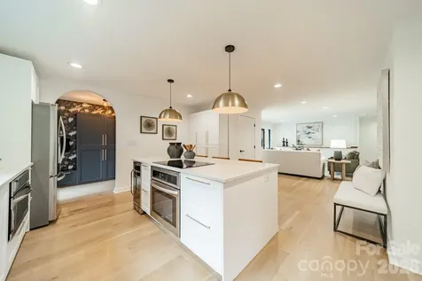 2528 Providence Road Charlotte NC 28211