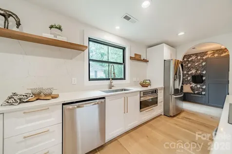 2528 Providence Road Charlotte NC 28211