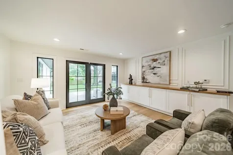 2528 Providence Road Charlotte NC 28211