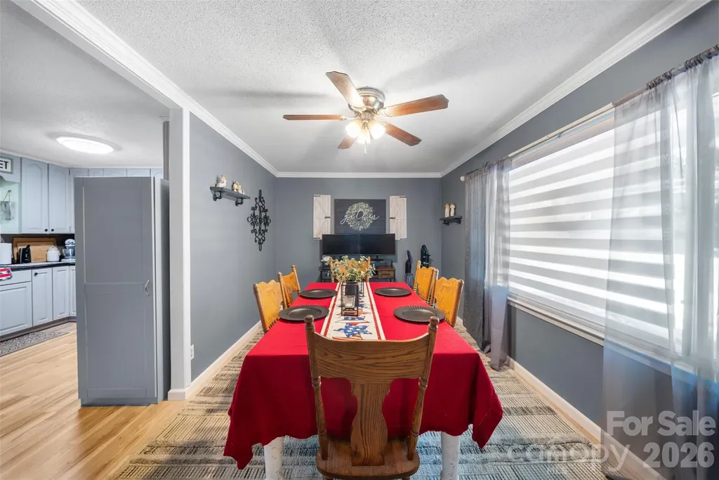 44080 Woodhurst Road New London NC 28127