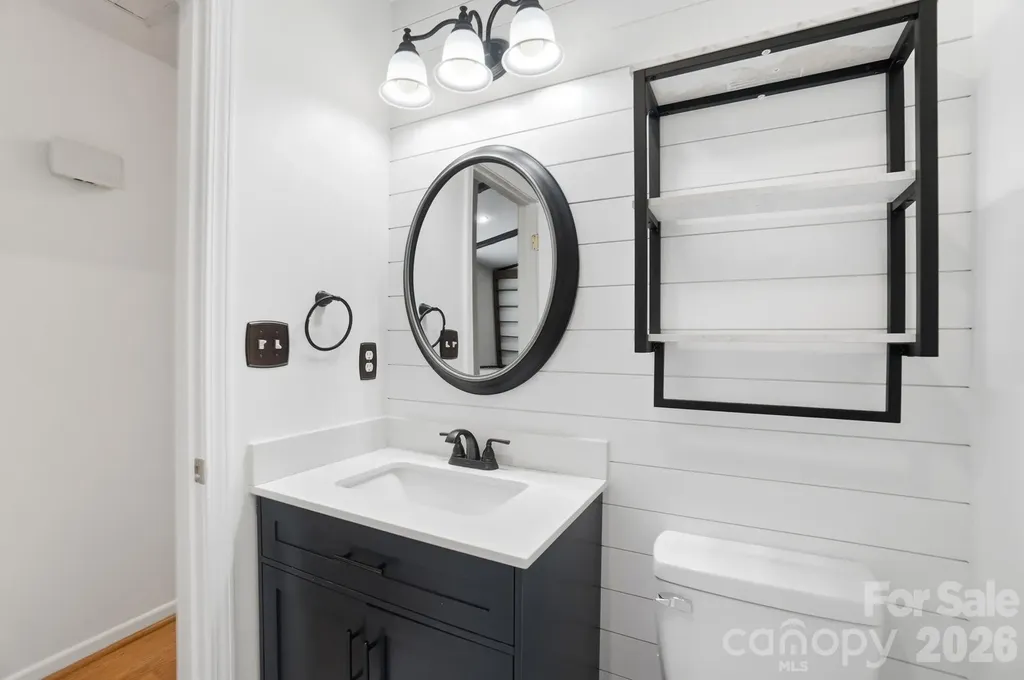 4604 Oakwood Circle Gastonia NC 28056