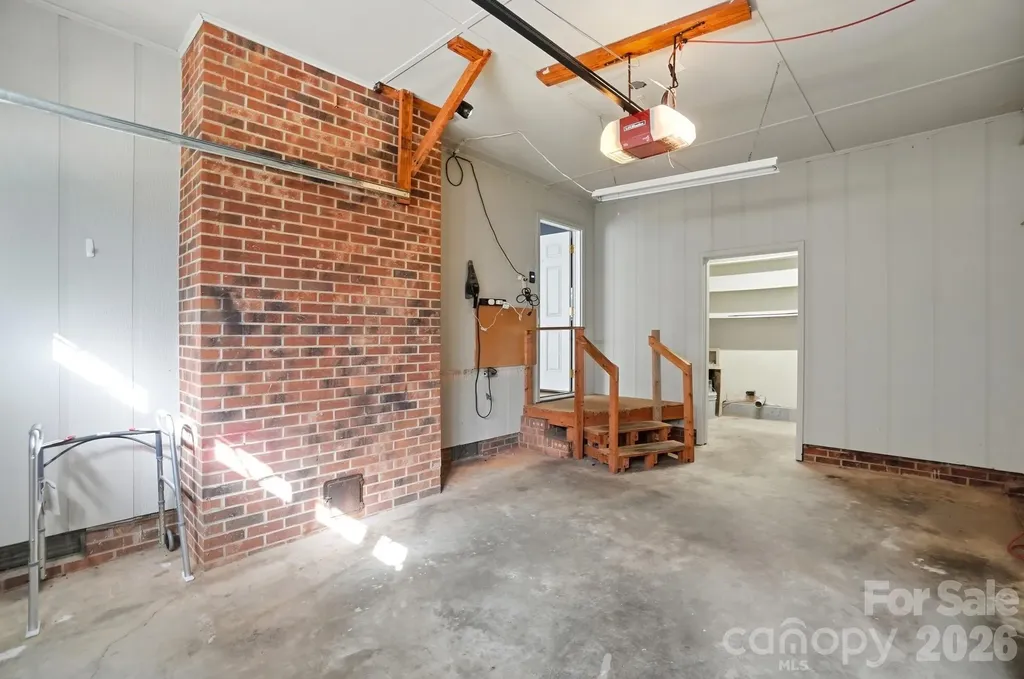 4604 Oakwood Circle Gastonia NC 28056