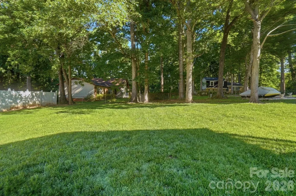4604 Oakwood Circle Gastonia NC 28056