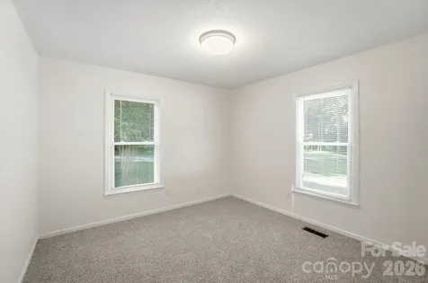 4604 Oakwood Circle Gastonia NC 28056