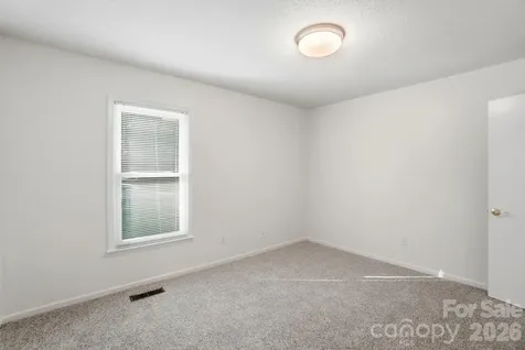 4604 Oakwood Circle Gastonia NC 28056