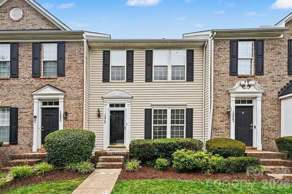 10946 Garden Oaks Lane Charlotte NC 28273
