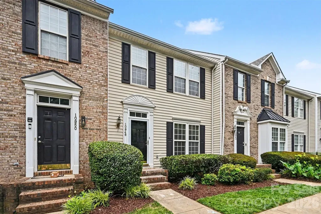 10946 Garden Oaks Lane Charlotte NC 28273