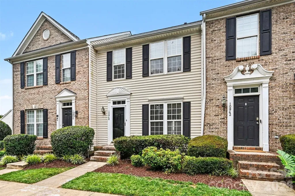 10946 Garden Oaks Lane Charlotte NC 28273