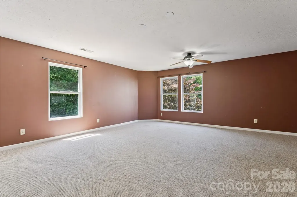 5623 Hammermill Drive Harrisburg NC 28075