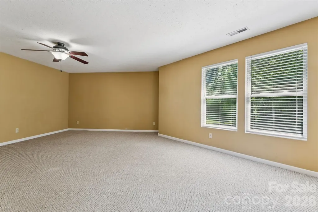 5623 Hammermill Drive Harrisburg NC 28075