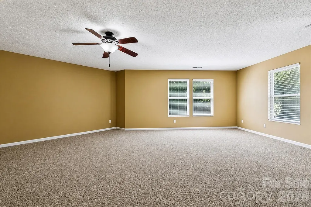 5623 Hammermill Drive Harrisburg NC 28075