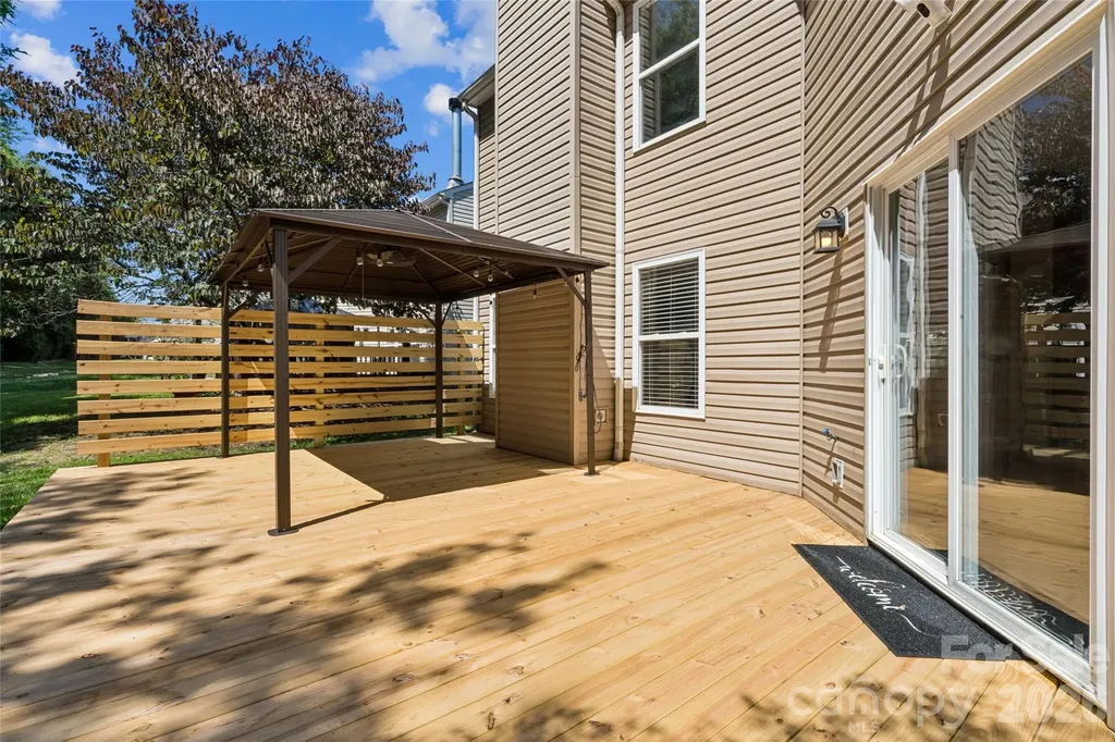 5623 Hammermill Drive Harrisburg NC 28075