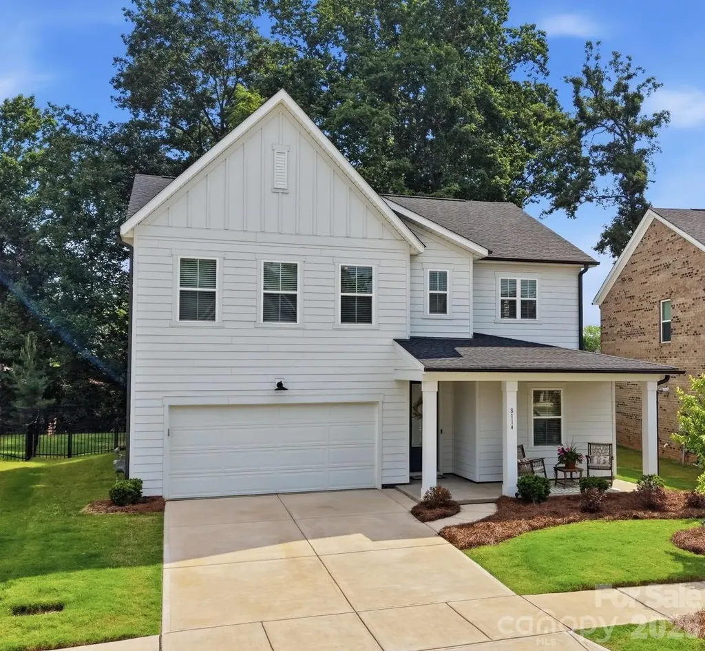 8114 Franklin Trail Street Charlotte NC 28227