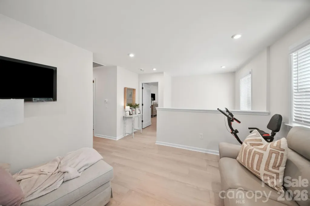 8114 Franklin Trail Street Charlotte NC 28227