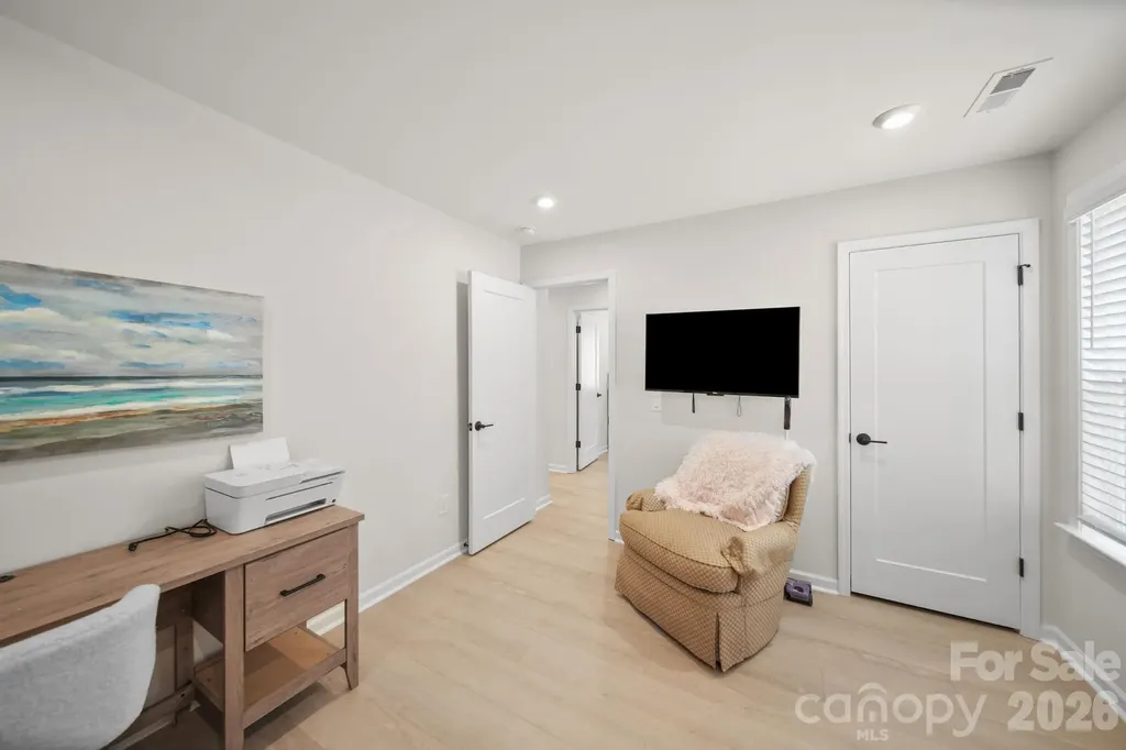 8114 Franklin Trail Street Charlotte NC 28227