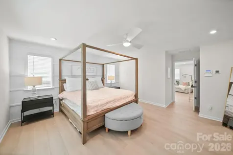 8114 Franklin Trail Street Charlotte NC 28227