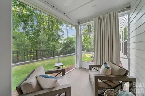 8114 Franklin Trail Street Charlotte NC 28227