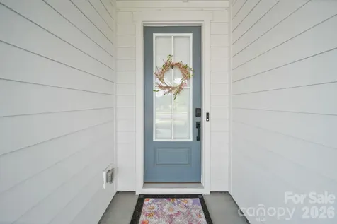 8114 Franklin Trail Street Charlotte NC 28227
