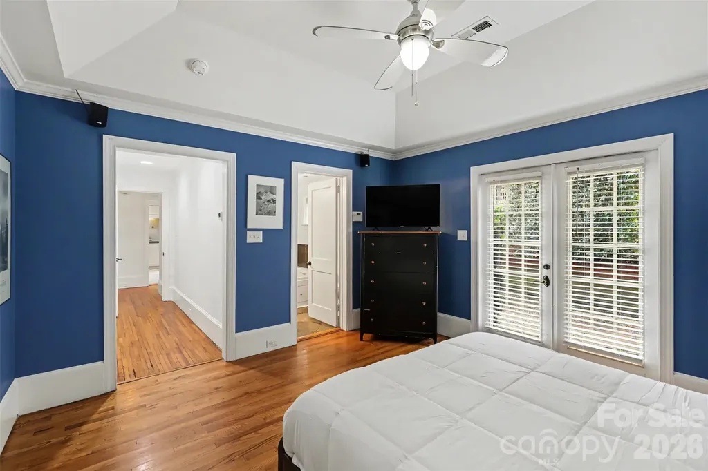 2001 Wood Dale Terrace Charlotte NC 28203