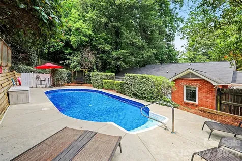 2001 Wood Dale Terrace Charlotte NC 28203