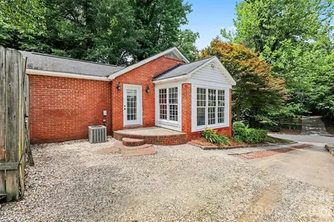 2001 Wood Dale Terrace Charlotte NC 28203