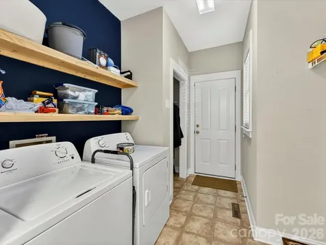 7553 Thorn Creek Lane Tega Cay SC 29708