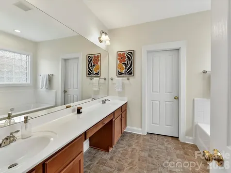 7553 Thorn Creek Lane Tega Cay SC 29708