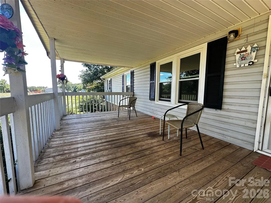 713 Cedar Grove Church Road Vale NC 28168