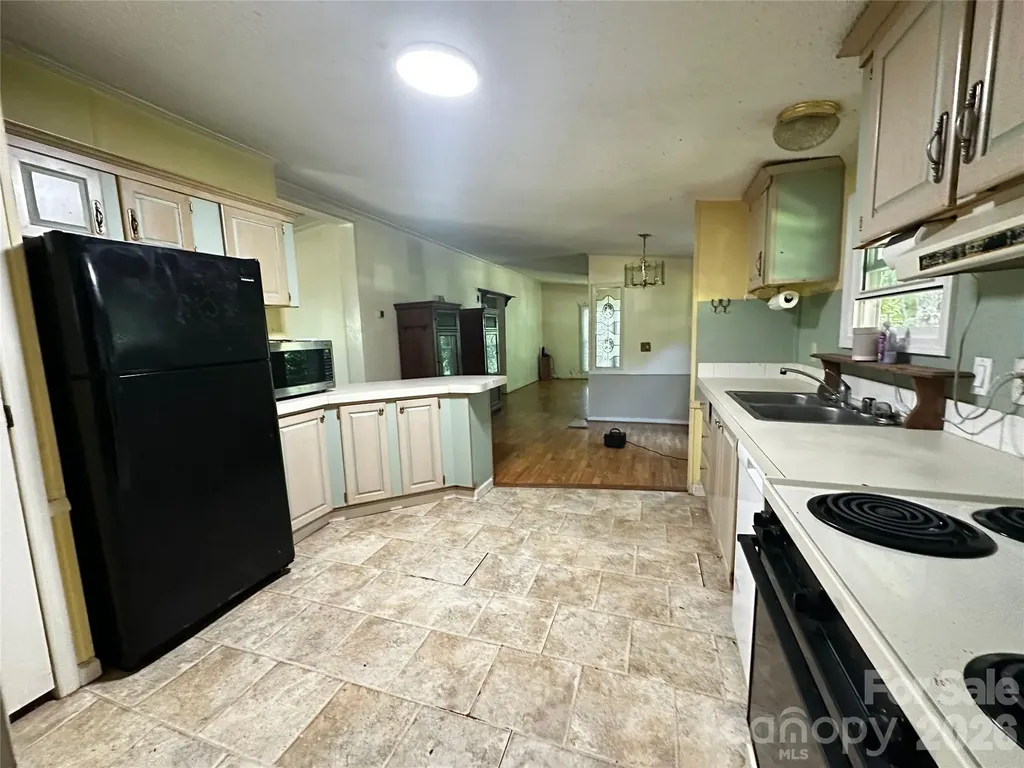 713 Cedar Grove Church Road Vale NC 28168