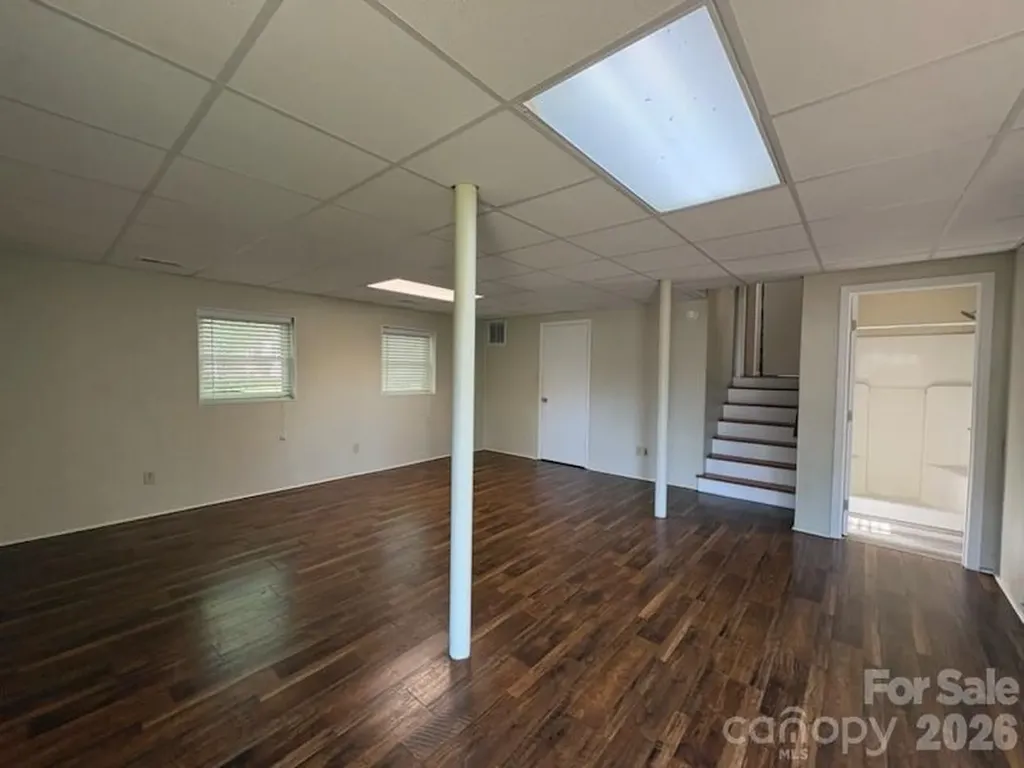 122 Wallace Street Boonville NC 27011