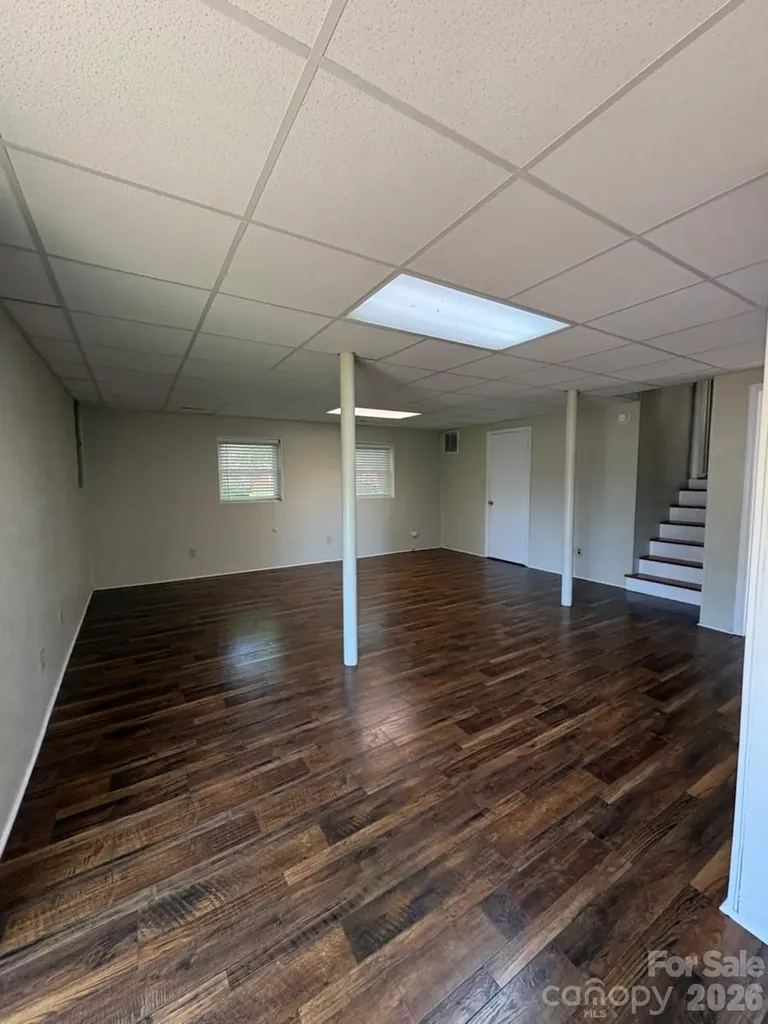 122 Wallace Street Boonville NC 27011
