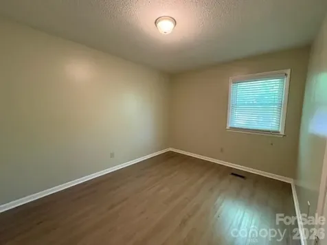 122 Wallace Street Boonville NC 27011