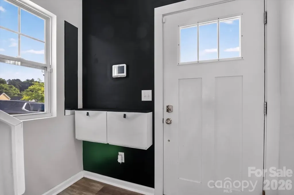 548 Kingsway Circle Charlotte NC 28214