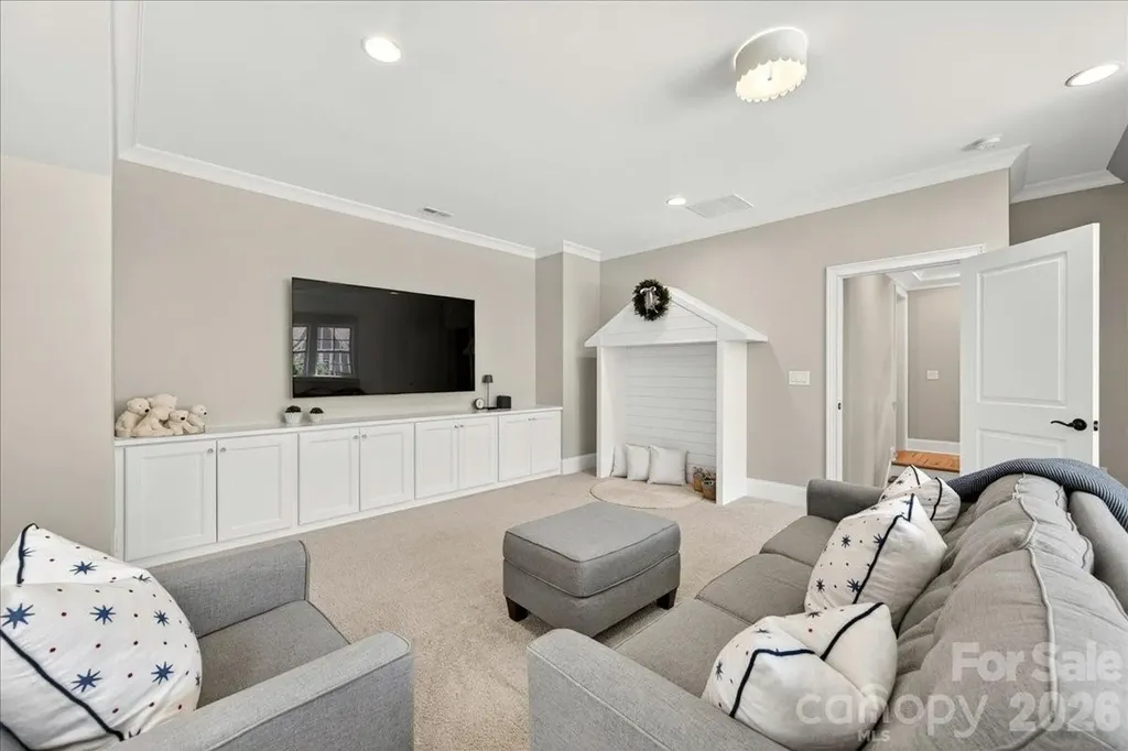 2619 Mary Butler Way Charlotte NC 28226
