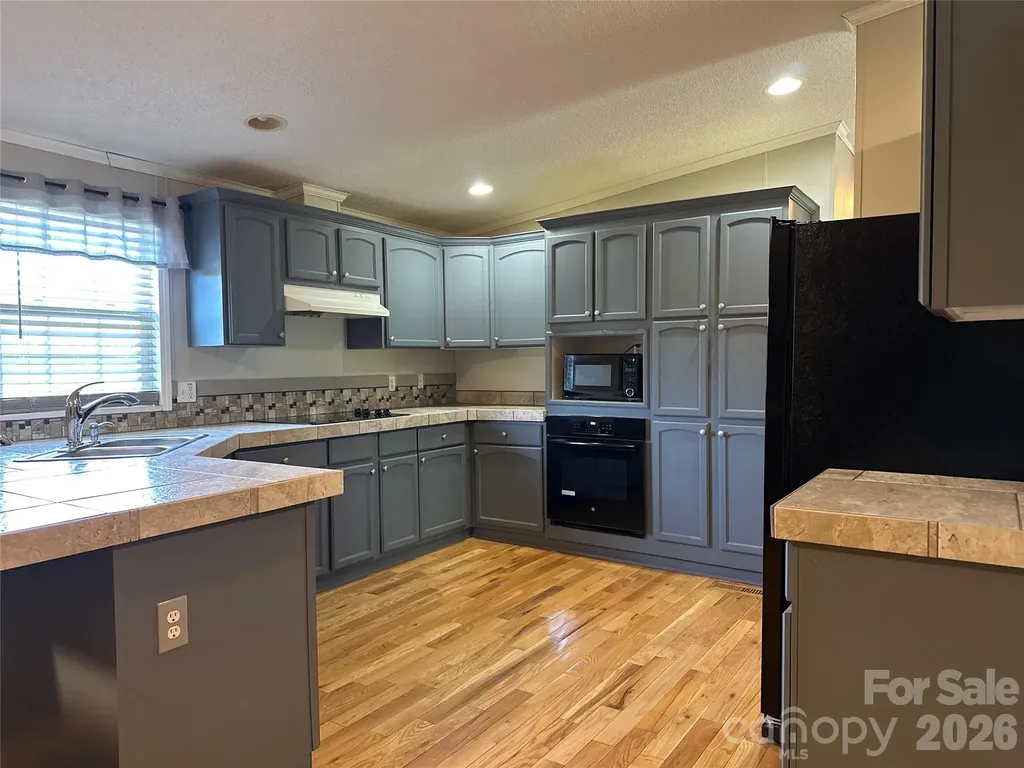 2567 Peeler Road Vale NC 28168