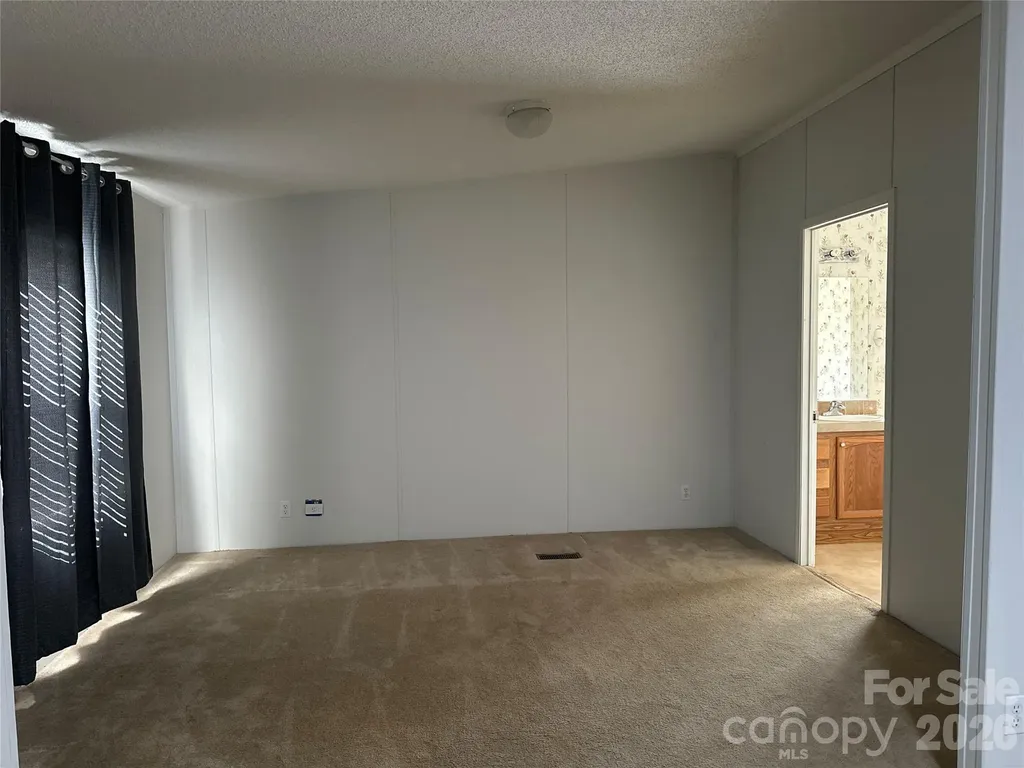 2567 Peeler Road Vale NC 28168