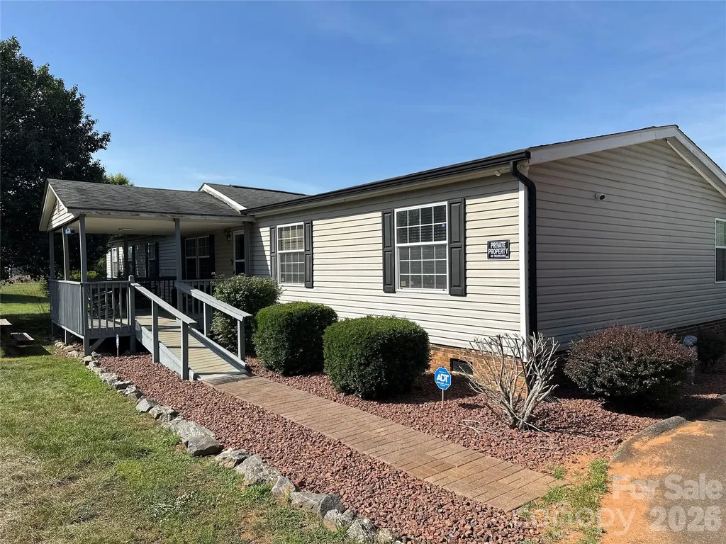 2567 Peeler Road Vale NC 28168